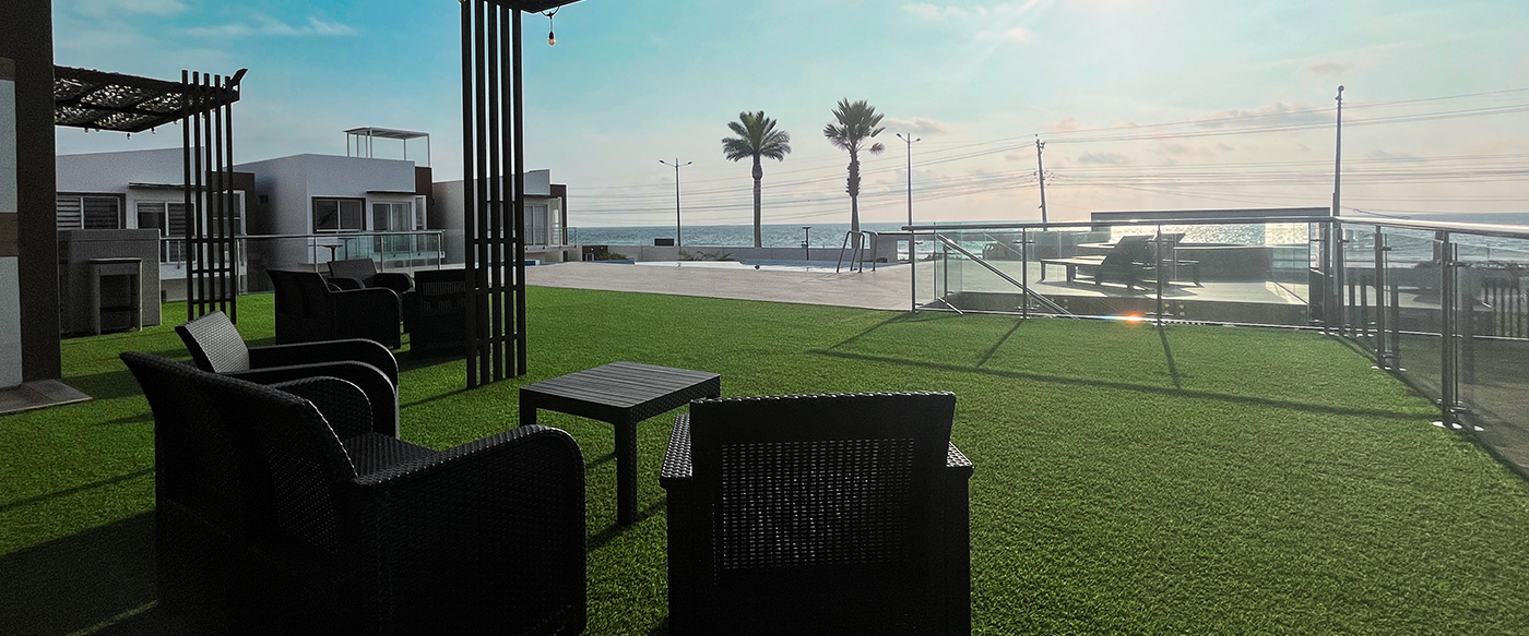 Urbanización Rosabelle vista al mar desde la urbanización